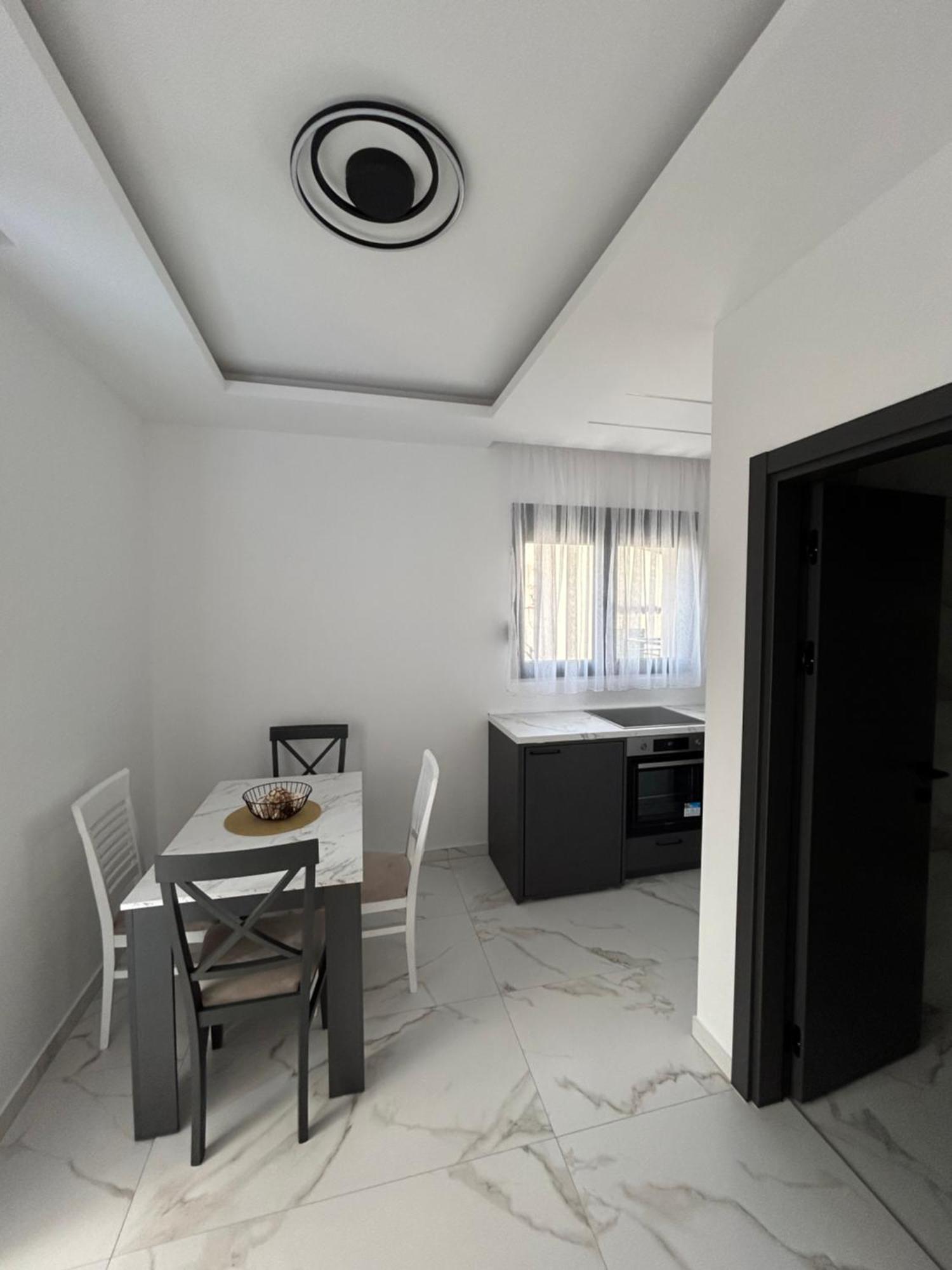 Merlin Prestige Apartments Budua Esterno foto